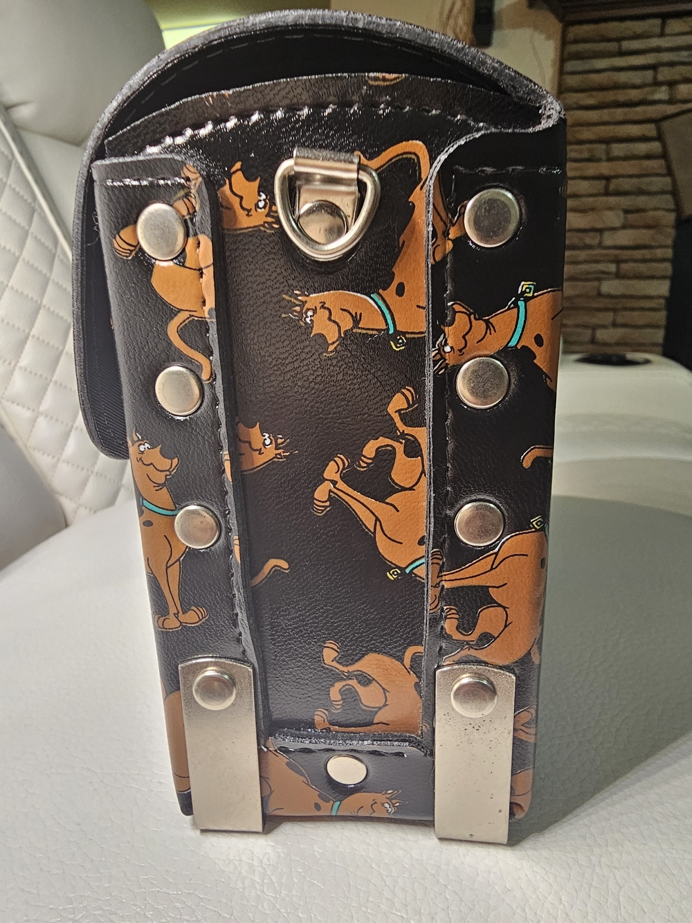 Vintage  Warner Brothers Scooby-Doo Trunk-Style Crossbody Bag - Picture 6 of 12